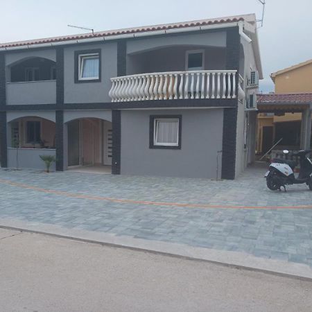 Apartmani Piskoric Вир Экстерьер фото